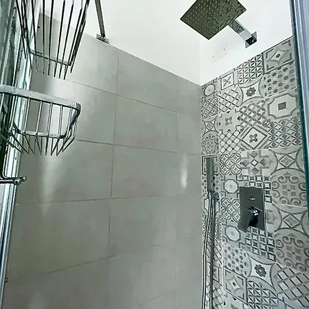 La Rocca Luxury アパート *